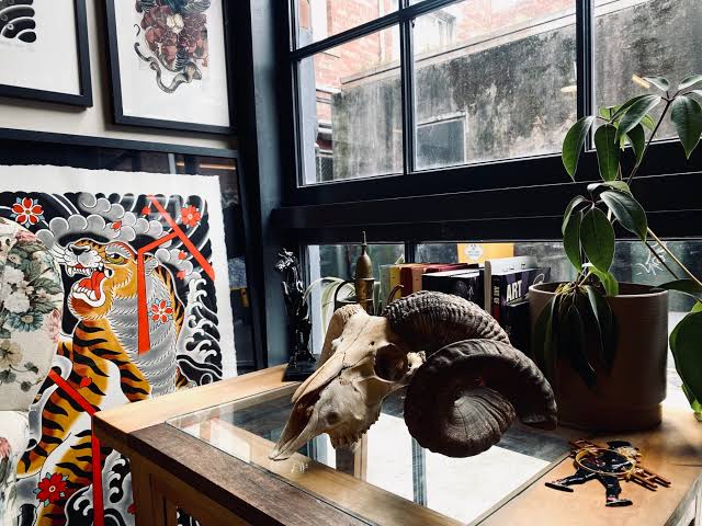 Are Real Estate and Buyers Agency Worth Looking Into? A Note on Bondi Road Tattoo Shop
